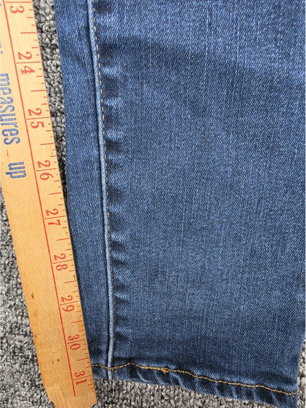 Levi's Women's Big Letter E Jeans 721 High Rise Skinny Size 30 - Picture 8 of 16